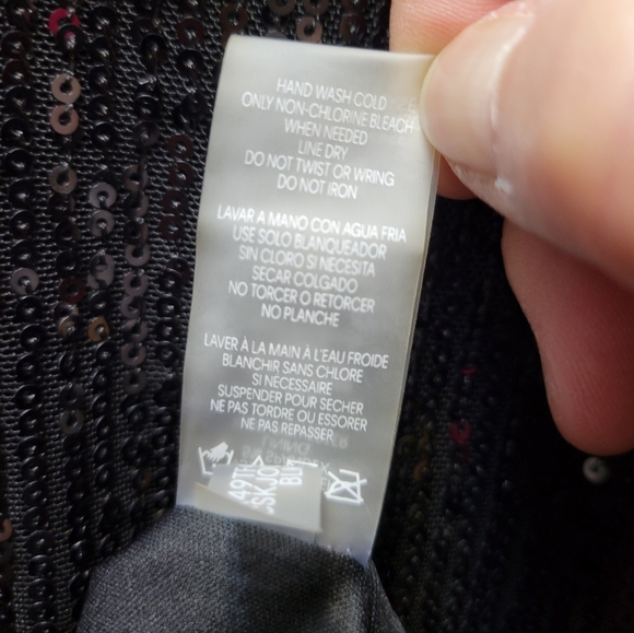 Calvin Klein Black Sequin Blouse V Neck Plus Size 1X NEW - Picture 11 of 11